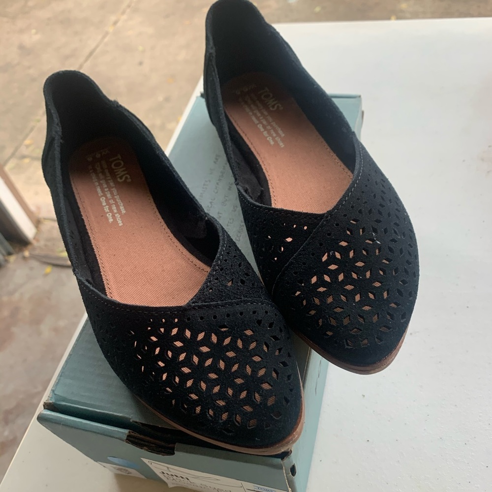 Toms - Picture 4 of 4